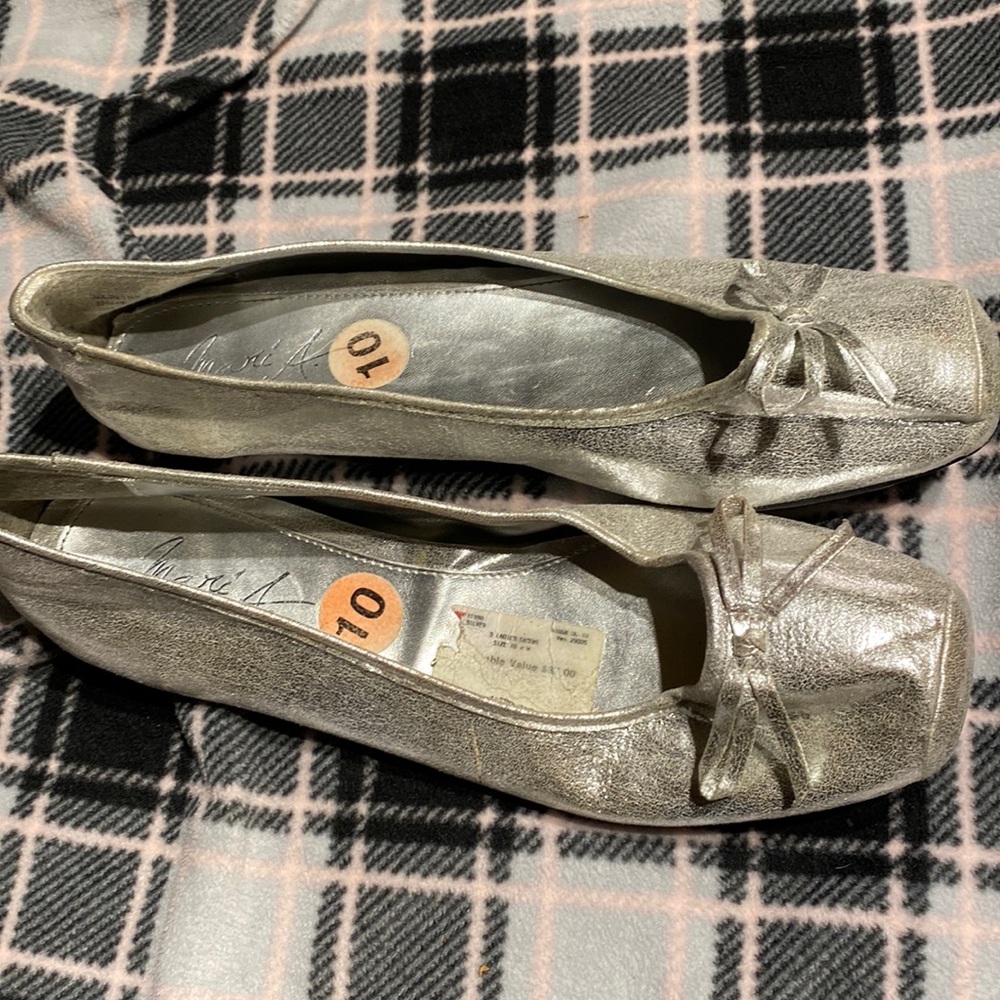 Silver ballet flat